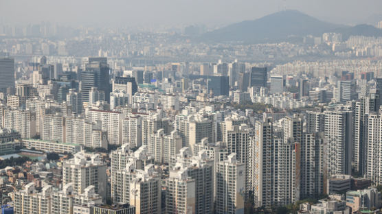 잇단 금리 인상 여파…서울 아파트 중위 전세가 6억 무너졌다 