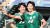 전북 공격수 조규성(오른쪽)이 30일 FA컵 결승 2차전에서 헤딩골을 터트린 뒤 손가락으로 하트를 만드는 세리머니를 펼치고 있다. 연합뉴스