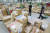 인천 중구 인천세관 특송물류센터에서 관세청 관계자가 해외로부터 들어온 직구 물품을 살펴보고 있다. 사진 공항사진기자단.