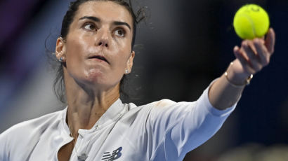 루마니아 여자 테니스 스타 "못생긴 세계 1위보다 예쁜 20위가 나은 게 현실"