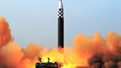 [속보] 北, '화성-17형' ICBM 발사…2단 분리후 정상비행 실패한 듯