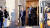 이종섭 국방부 장관(왼쪽)과 로이드 오스틴 미국 국방부 장관이 3일(한국시간) 제54차 한미안보협의회의(SCM)에 앞서 펜타곤(국방부 청사) 현관에서 의장행사에 참석하고 있다. 사진 국방부