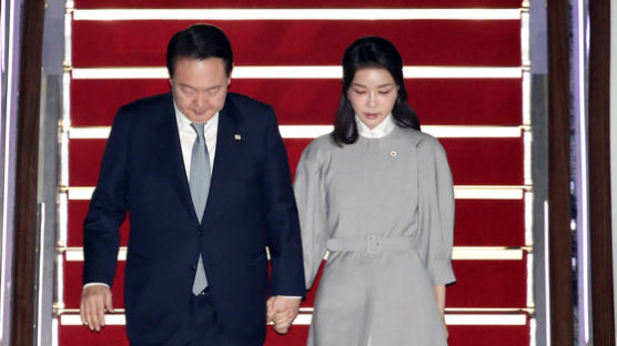 尹대통령 부부, 한남동 관저 입주 마무리…오늘부터 출퇴근