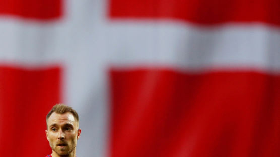 심장마비 딛고 그라운드 복귀, 월드컵 출전 기적 쓴 덴마크 에릭센