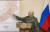 우크라이나 지역 합동군 총사령관인 세르게이 수로비킨이 9일(현지시간) 우크라이나 남부 도시 헤르손에서의 상황을 브리핑하고 있다. EAP=연합뉴스