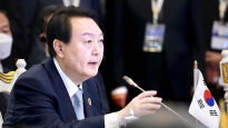 尹, “북 핵실험 시 단호히 대응해 달라”…러 외교 앞에선 “국제법 위반”