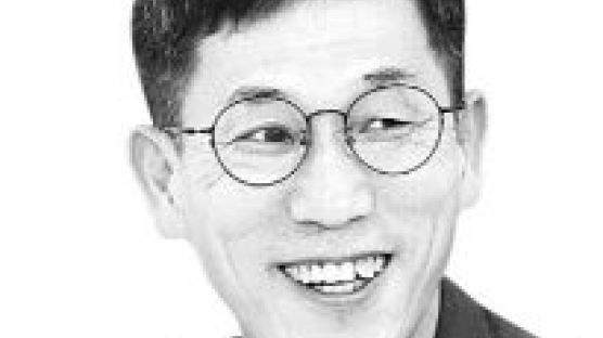 [오늘의 톡픽(TalkPick)] “박정희·김대중·노무현 대통령이 대한민국 만들어”