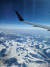 비행기에서 내려다본 텐산산맥. 카자흐스탄 국제공항이 있는 알마티에 가까워지면 비행기 창문으로 만년설에 뒤덮인 텐산산맥이 모습을 드러낸다.