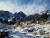 카자흐스탄의 스위스라 불리는 침볼락. 등반하기 어렵지 않은 하이킹 코스도 많아 느긋하게 걸으며 텐산산맥의 절경을 구경할 수 있다. 