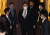 이재용 삼성전자 회장이 17일 오후 소공동 롯데호텔에서 무함마드 빈 살만 사우디아라비아 왕세자와의 티타임을 마치고 나서고 있다. 연합뉴스