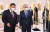 토카예프 대통령(오른쪽)과 시진핑 중국 국가주석이 지난 9월 아스타나에서 열린 전시회를 둘러보고 있다. 로이터=연합뉴스