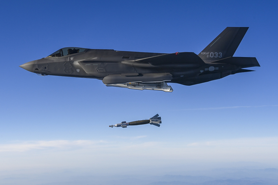 북 ICBM 실전배치 시사…“주한미군, 발사대 타격할 F-35A 조기 배치를”