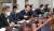 윤석열 대통령이 22일 서울 용산 대통령실 청사에서 열린 국무회의를 주재하고 있다. 사진 대통령실사진기자단