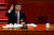 시진핑 중국 국가주석의 옆자리가 비어있는 채로 진행된 중국 공산당대회 폐막식. 로이터=연합뉴스