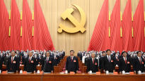 시진핑 당대회 104분 연설에 32차례 박수…장쩌민은 불참