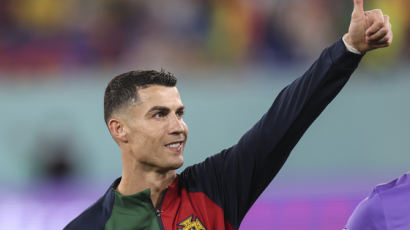 포르투갈, 가나 3:2 격파…호날두 사상 첫 '월드컵 5개 대회 골'