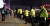 2022 카타르 월드컵 조별리그 H조 1차전 대한민국과 우루과이의 경기가 열린 24일 오후 서울 종로구 광화문광장에서 경찰이 시민통행로에 배치돼 있다. 연합뉴스