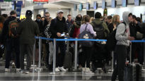 "가방에 폭탄 있다" 美시카고 공항서 농담한 여행객 '쇠고랑'