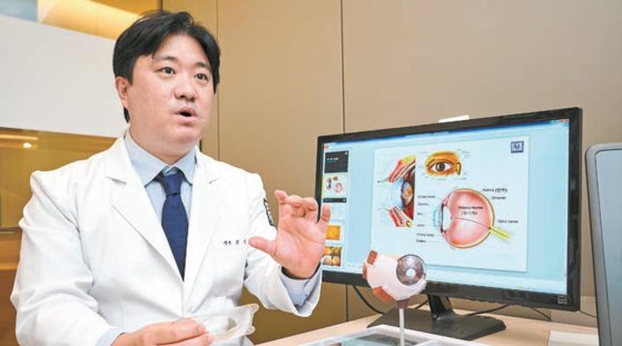 건강한 가족] “렌즈 삽입하는 시력교정술, 적합한 렌즈 크기로 안전하게 수술” | 중앙일보