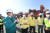 조승환 해양수산부 장관(왼쪽)이 28일 부산 신항에서 민주노총 화물연대의 집단 운송 거부 관련 현장 상황을 점검했다. 사진 해수부