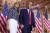 지난 15일 플로리다주 마러라고 리조트에서 2024년 대선 출마를 선언한 트럼프 전 대통령(오른쪽)과 그의 부인 멜라니아 여사. AP=연합뉴스