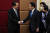 윤석열 대통령(왼쪽)이 지난 13일 동남아국가연합(아세안) 정상회의 참석차 방문한 캄보디아 프놈펜의 한 호텔에서 기시다 후미오 일본 총리와의 정상회담에 앞서 악수하고 있다. [뉴시스]