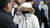 29일 오전 서울 세종대로 광화문광장 인근에서 시민들이 외투를 입고 발걸음을 옮기고 있다. 뉴스1