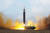 지난달 18일 북한이 대륙간탄도미사일(ICBM) '화성-17형'을 시험발사했다며 이튿날 공개한 사진. 뉴스1