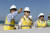 이재용 삼성전자 회장이 6일(현지시간) 아랍에미리트(UAE) 바라카 원자력발전소 건설 현장을 살펴보고 있다. 사진 삼성전자