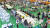  제8회 전국동시지방선거가 끝난 1일 오후 대전시 동구 대전대학교 맥센터 체육관에 마련된 개표소에서 개표 사무원들이 각 후보들의 투표용지를 분류작업 하고 있다. [프리랜서 김성태]