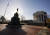 미국 버니지아 대학교에서 세워져 있는 토마스 제퍼슨의 동상. 제퍼슨은 미국의 제3대 대통령이자 이 대학 창립자이기도 하다. [AP=연합뉴스]