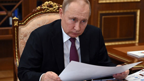 푸틴, 연말 기자회견 취소…외신 "10년 만에 처음"