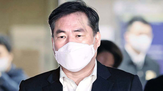 檢, 유동규 휴대전화 폐기한 배우자에 벌금 200만원 구형