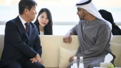 [사진] 김대기, UAE에 윤 대통령 친서 전달