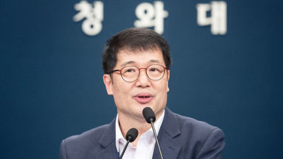 '文정부 통계 왜곡의혹' 감사원, 靑 일자리수석 황덕순 조사 검토 