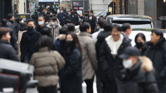 퇴직연금 중도인출 “집 사려고, 전세 보증금 때문에” 81.6% 