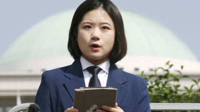 박지현 “이재명, 털어도 먼지 안 나와…사퇴 요구 치사해”