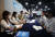 지난 7월 12일 서울 동대문구 콘텐츠인재캠퍼스에서 열린 '2022 서울 직업계고 동문기업 취업박람회'를 찾은 특성화고 학생들이 참여 기업 부스에서 면접을 보고 있다. 연합뉴스