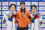 월드컵 1차 대회 여자 1000m에서 수잔 슐팅(가운데), 최민정(왼쪽)에 이어 3위에 오른 김길리. AP=연합뉴스