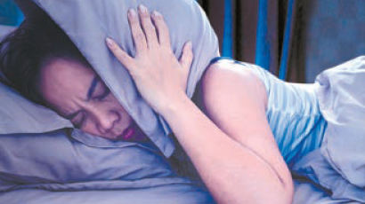 [issue&] 수면장애 지속되면 치매 위험 높아져천연성분 ‘락티움’으로 불면증 극복