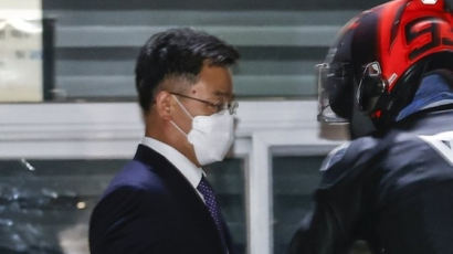 검찰, 김만배 범죄수익 은닉한 최우향·이한성 구속 기소… 148억원 환수