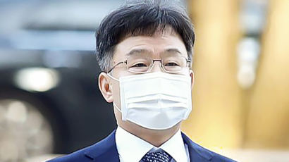 "대장동 수익은 생명줄"…김만배, 오피스텔 빌려 수백억 숨겼다