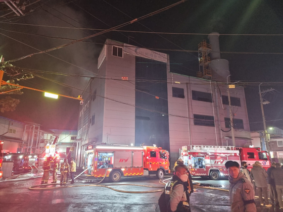 인천 서구 폐수처리 업체서 불…1명 사망·1명 전신화상