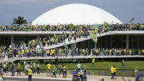 ‘1·6 의회 폭동 복사판’…전임 대통령 지지자들, 브라질 의회 난입