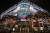 신세계백화점 본점 본관 건물 전면을 덮은 LED 미디어파사드. [사진 신세계]