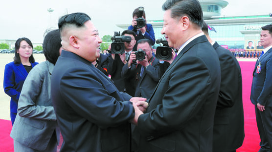 시진핑, 김정은에 답전…"새 정세아래 북중관계 수호 기여"