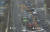 25일 오전 5시쯤 올림픽대로에서 25t 화물차가 시설물을 들이받는 사고가 발생했다.사진 서울시 교통정보 시스템 TOPIS 캡처=연합뉴스 
