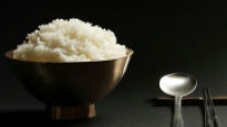 한국인, 더이상 '쌀=밥' 아니다...하루에 고작 '한공기 반' 먹어