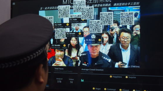 어느새 일상에 침투한 얼굴인식 기술…“중국형 감시국가” vs “기술 혜택”