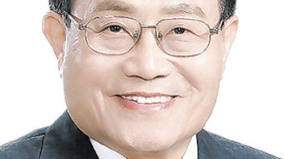 '뇌물수수' 엄태항 전 봉화군수, 항소심서 징역 6년·법정 구속
